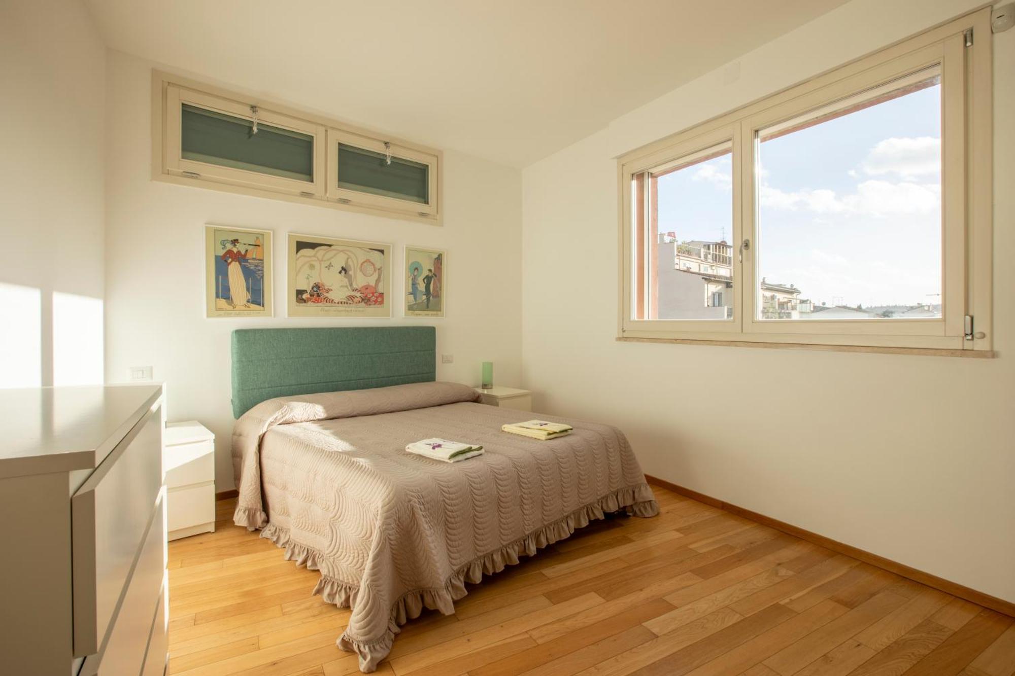 Appartamento Iris -Due Ampie Terrazze Vista Duomo ฟลอเรนซ์ ภายนอก รูปภาพ